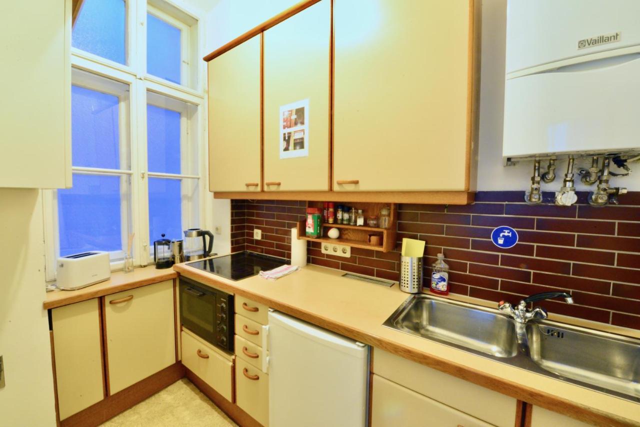 Charming With Balcony In Hip & Trendy Margareten Відень Екстер'єр фото